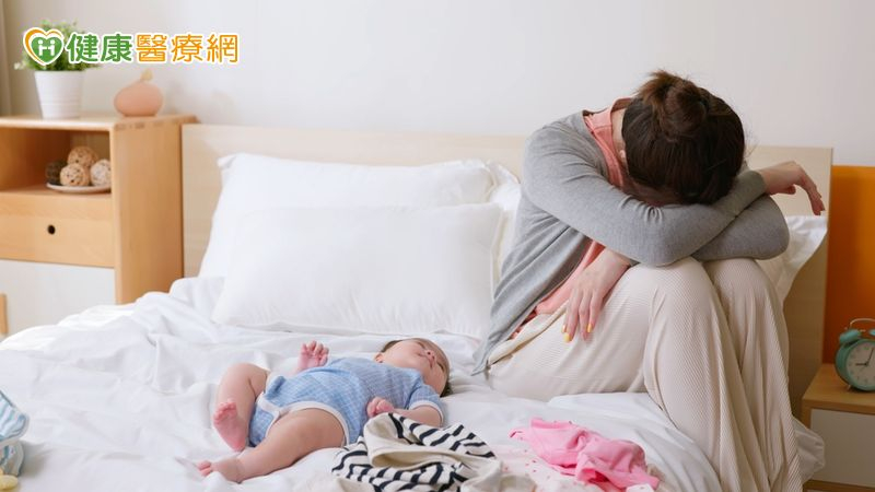 高齡產子卻遇產後憂鬱 醫給情緒照護與治療建議 高齡產子卻遇產後憂鬱 醫給情緒照護與治療建議