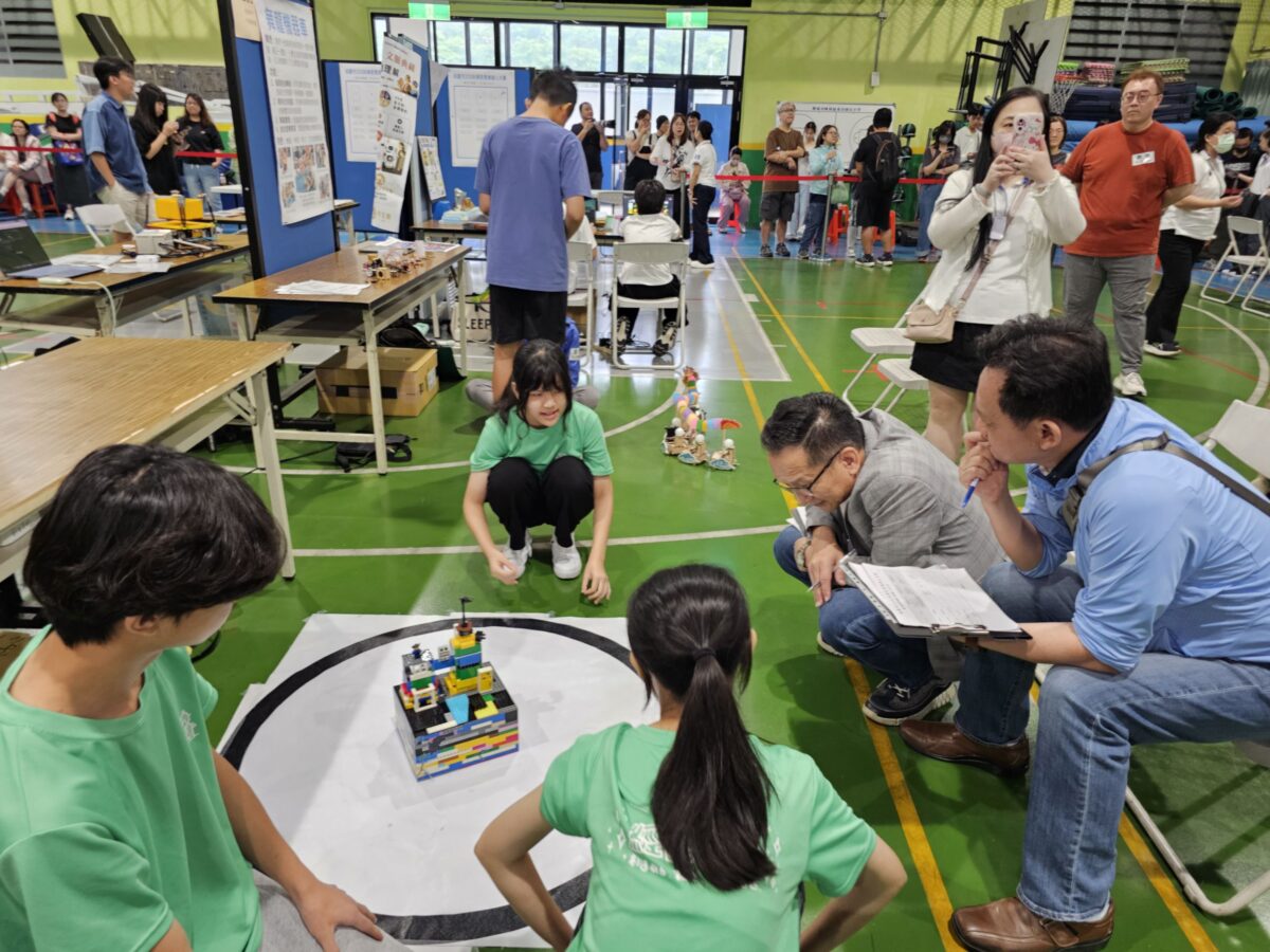 爭世界賽門票!桃園科學創意機器人賽開跑 101隊決戰成功國小 780246 0