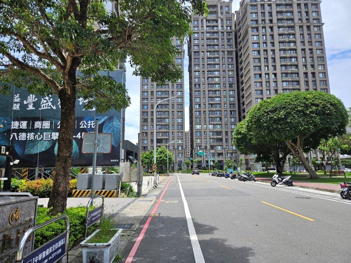 4字頭房價穩等增值?搶先卡位八德「救命交流道」 專家揭資金回流房市必出現 4字頭房價穩等增值?搶先卡位八德「救命交流道」 專家揭資金回流房市必出現