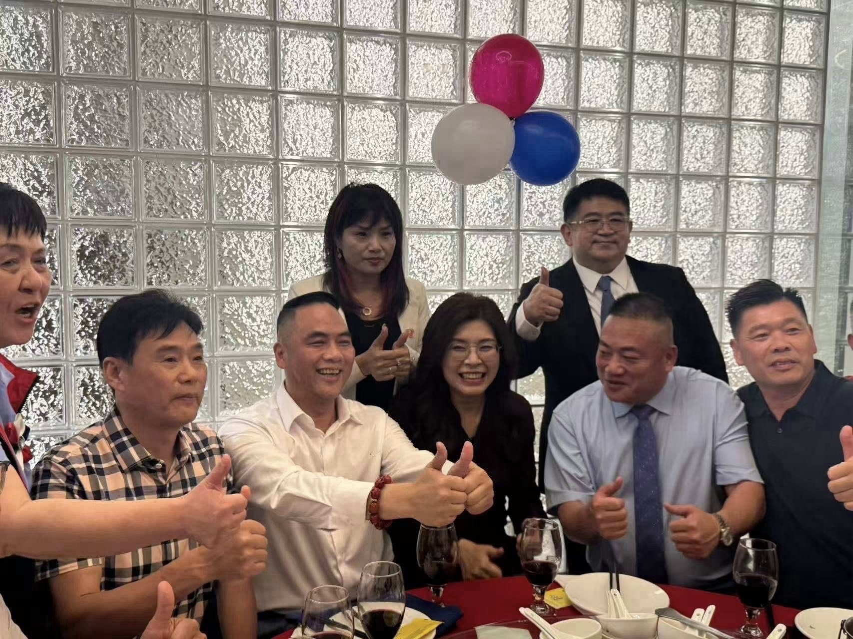爆鄭麗文與揮五星旗喊「統一」會長餐敘 八炯痛批:還有臉提補助? 爆鄭麗文與揮五星旗喊「統一」會長餐敘 八炯痛批:還有臉提補助?