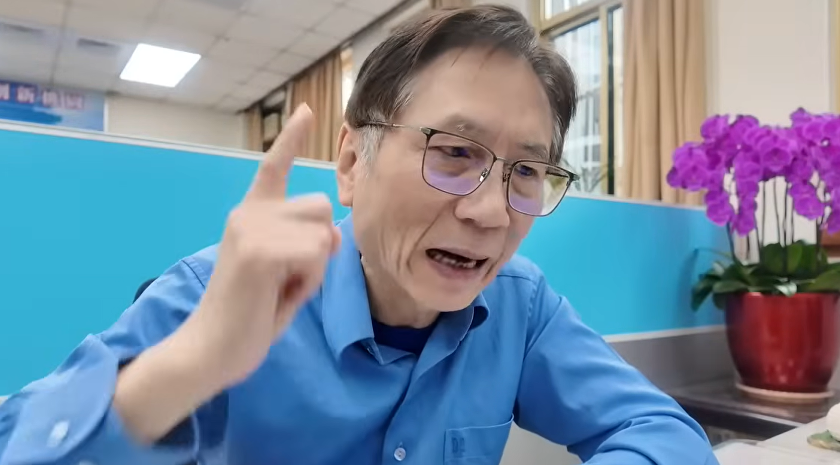 遭控公審學生 詹江村要求黃瓊慧道歉:若有證據立即辭議員 遭控公審學生 詹江村要求黃瓊慧道歉:若有證據立即辭議員