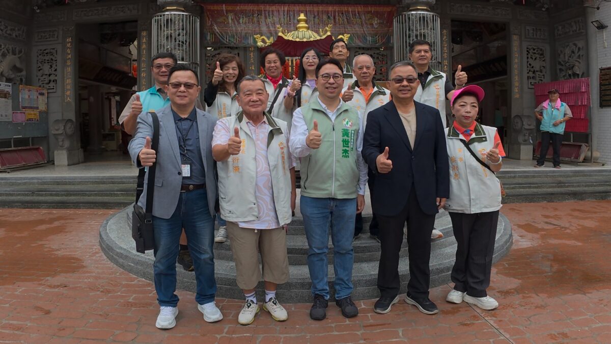 從包粽到二手市集 桃園蓮華寺70週年慶典帶孩子學環保 LINE ALBUM 20260613 蓮華寺親子包粽 260613 4 1