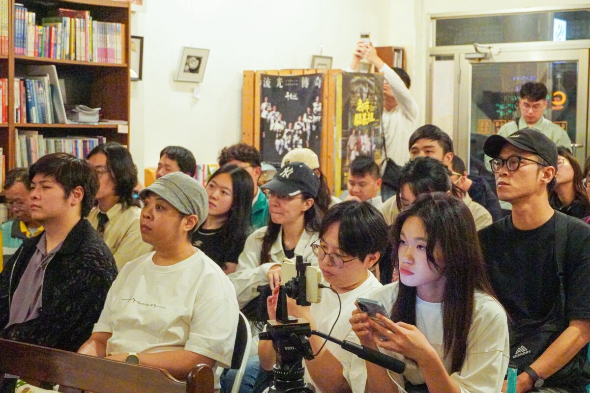 黃世杰現身中壢熬民主講座 承諾用AI科技翻轉停滯桃園 S 177430556 0