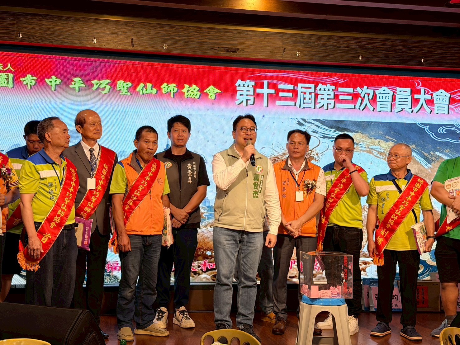 黃世杰為巧聖先師祝壽 承諾當選後協助產業升級、技術傳承 S 177594559 0