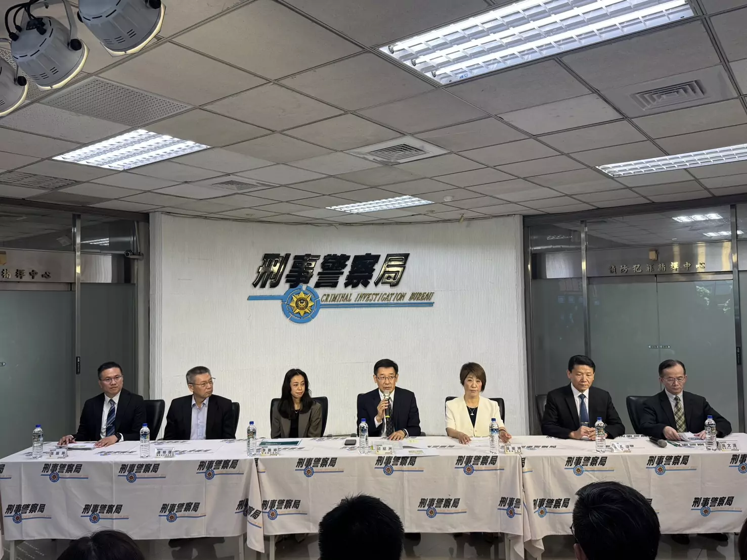 刑事局攜手銀行推科技防詐展成效 ATM涉詐提領大減4148萬 刑事局攜手銀行推科技防詐展成效 ATM涉詐提領大減4148萬