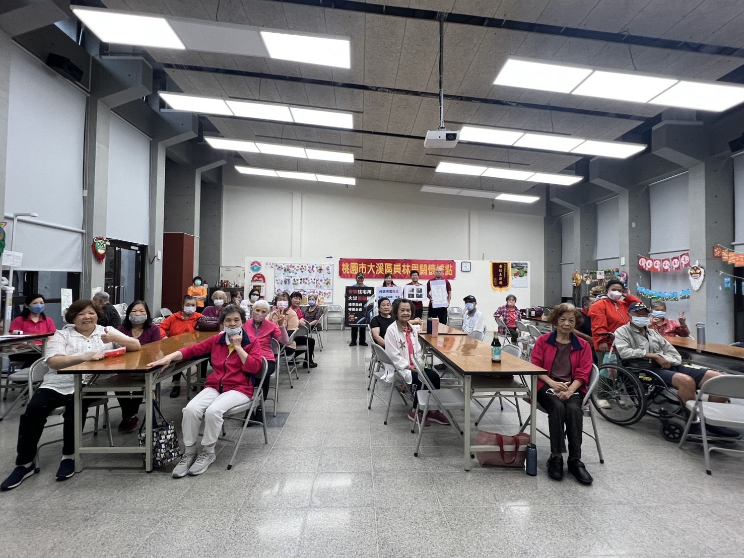 桃消圳頂分隊攜手里長 強化民眾用電安全與火災避難觀念 S 29720659 0