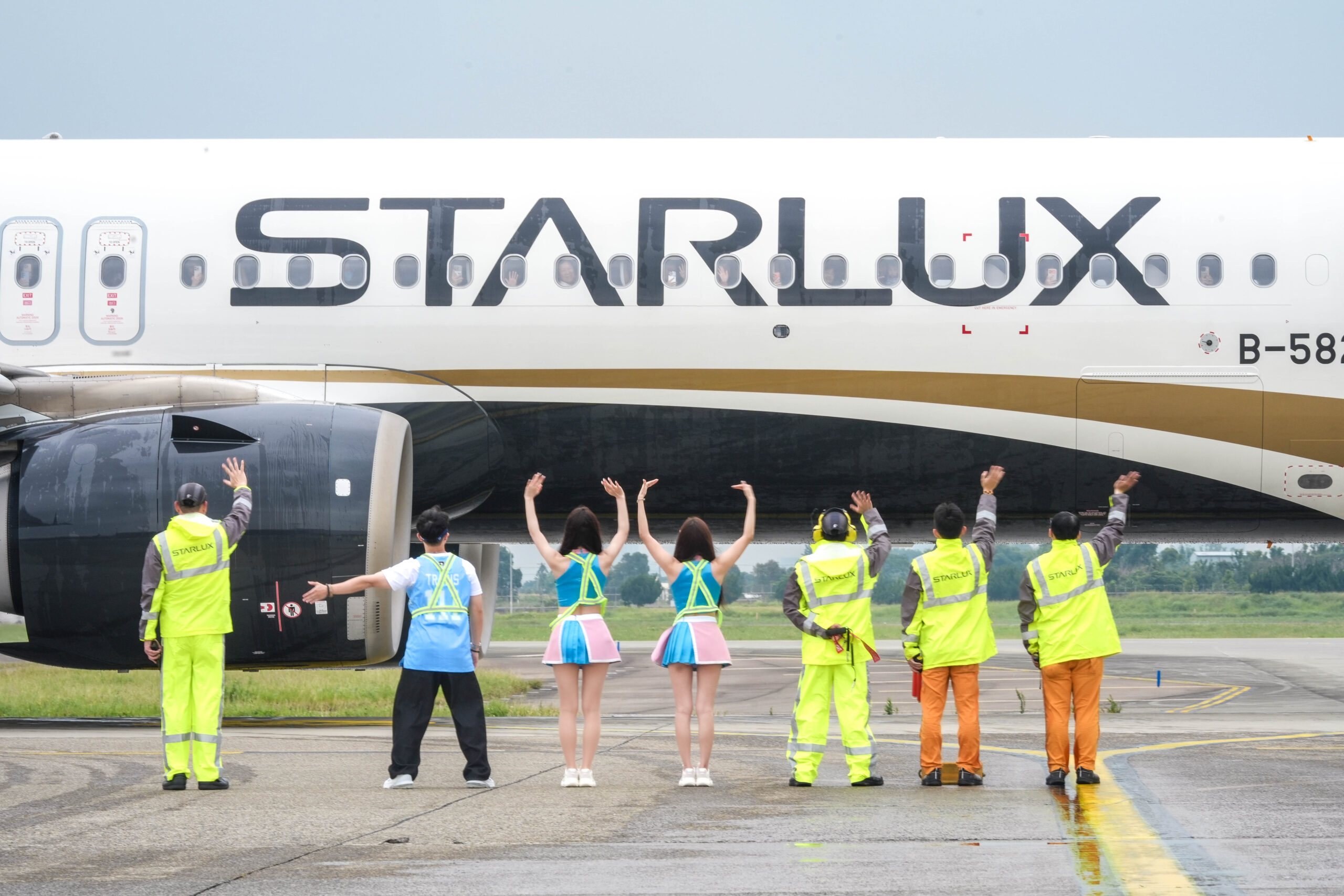 星宇航空今起首航釜山 啦啦隊女神南珉貞、李晧禎分享私房旅遊體驗 S 30072944 0 scaled