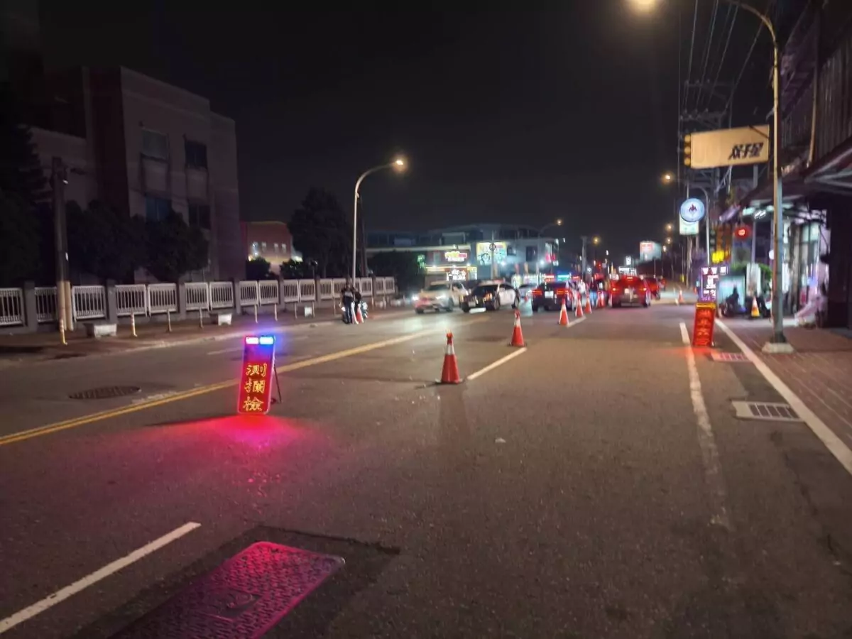 桃警擴大掃蕩毒酒駕21件!男子脖子「掛一物」神情呆滯遭逮 S 56713318 0