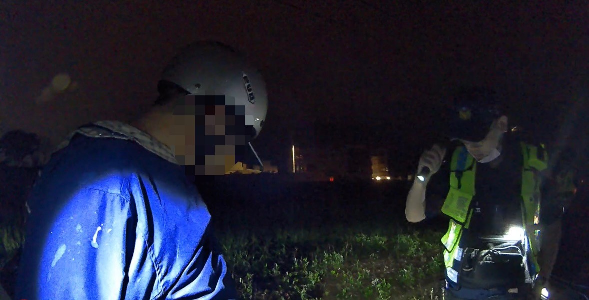 見臨檢心虛逆向逃!楊梅警包抄圍捕 逮47歲男毒駕 S 84901990 0