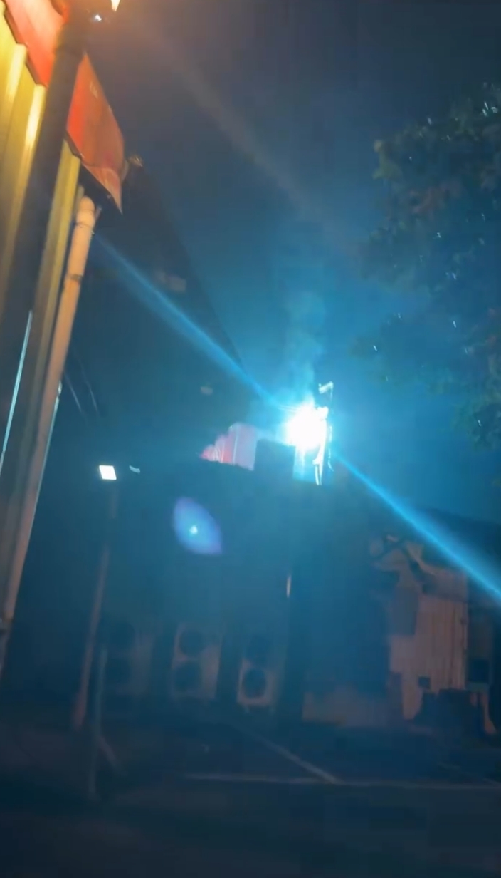 【有片】中壢電桿深夜爆炸突冒強光!釀2304戶停電近2小時 1783129131448 0