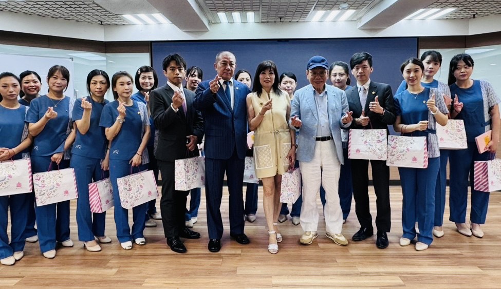 心臟先天破洞、曾與死神拔河 愛妮雅副總裁蕭碧月靠「熱愛」翻轉人生 35 1