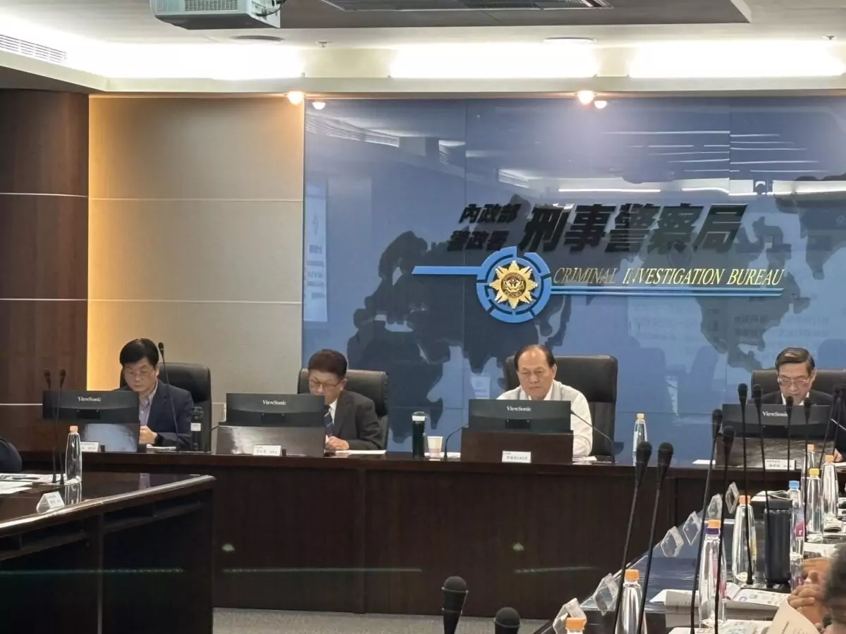 行政院視察刑事局肯定緝毒成果 籲法務部增訂三振條款嚇阻毒蟲再犯 IMG 5993