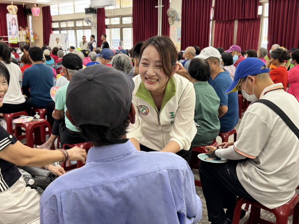 黃世杰、王珮毓平鎮合體!聯合座談聚焦育兒政策 瞄準年輕家庭需求 S 197885978