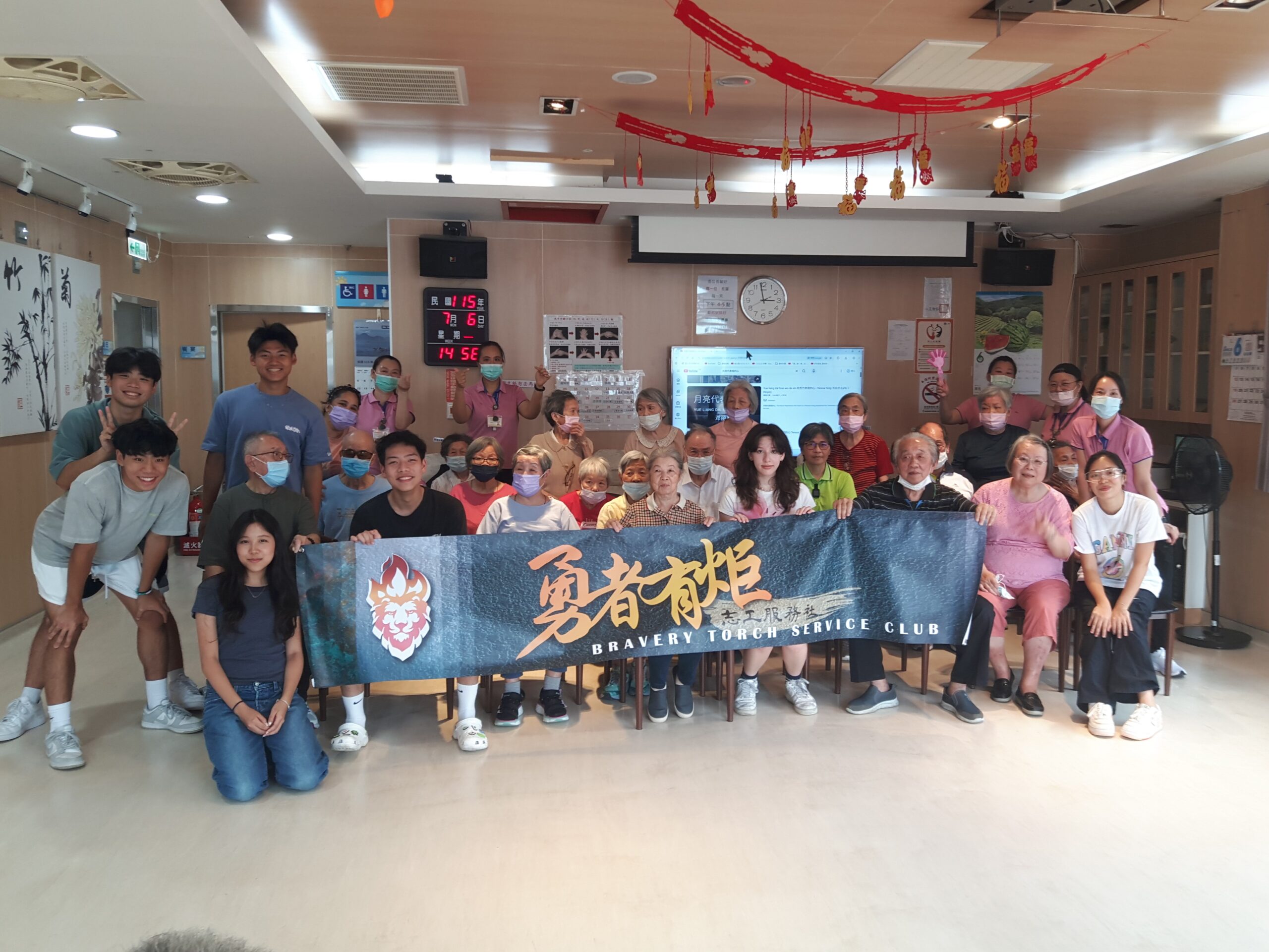 高中志工走進北榮桃分院長照據點 跨世代互動陪失智長者找回笑容