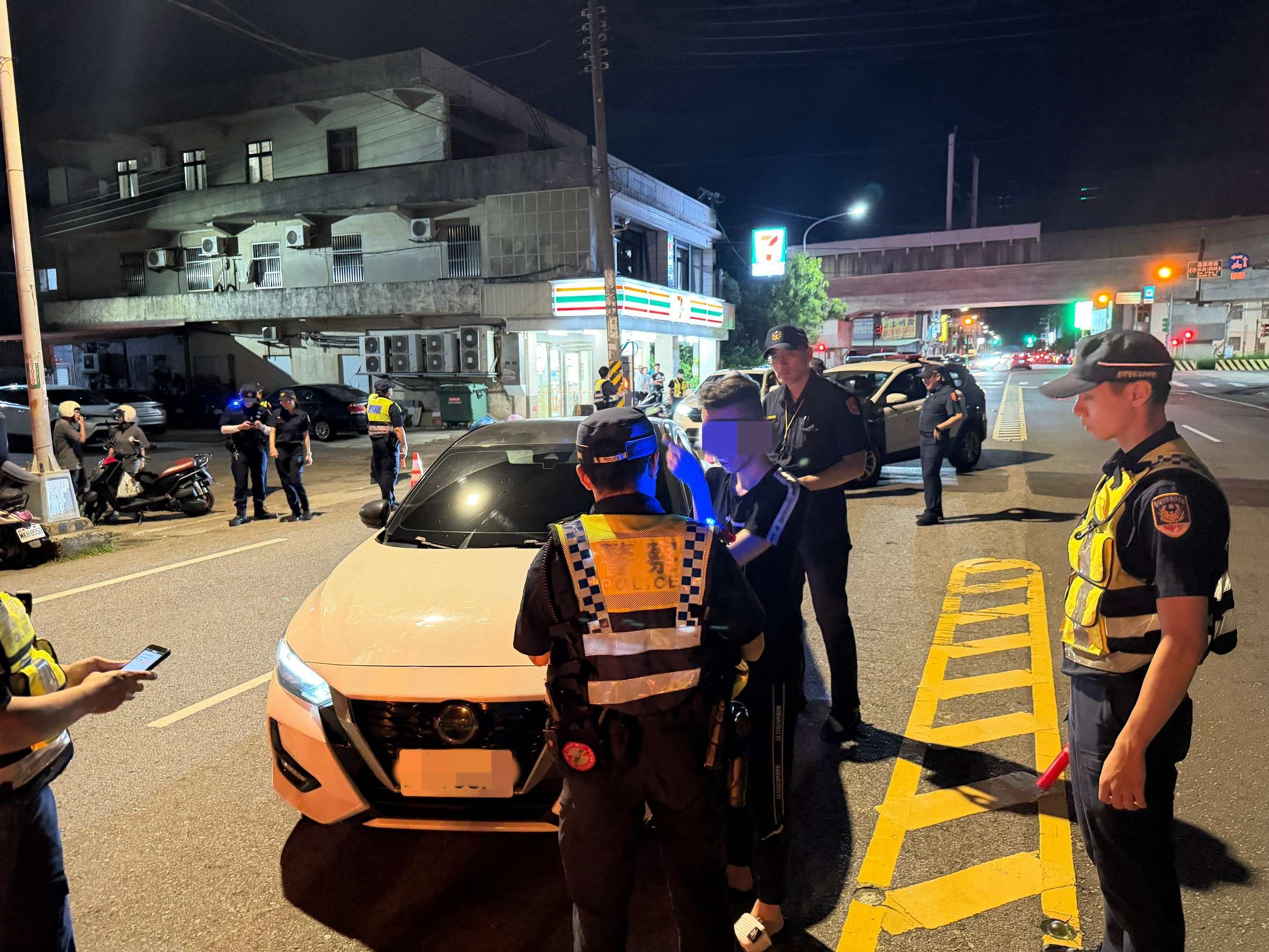 中壢警雷霆除暴掃黑緝毒 一周查獲105件刑案逮90人