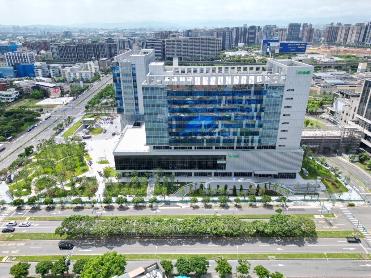桃市府檢核置地廣場航高案 建管處協助超高拆除變更 S 707321862 0